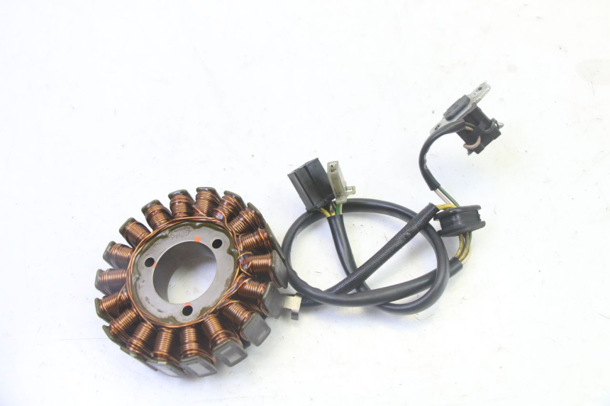 photo de STATOR SUZUKI BURGMAN 125 (2007 - 2014)