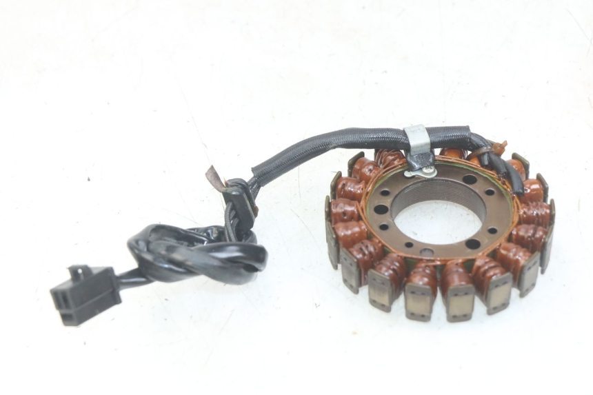photo de ESTATOR KAWASAKI ZX-6R ZX6R 600 (1995 - 1997)