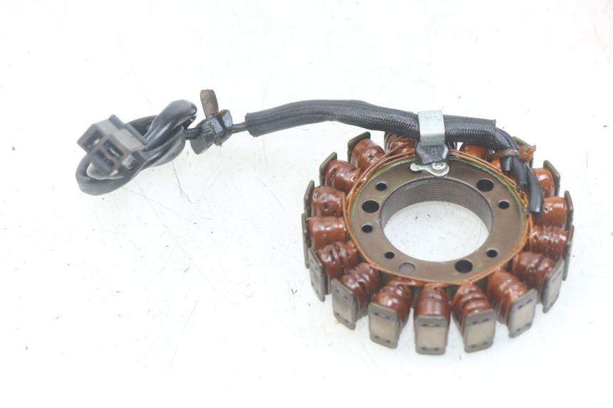 photo de ESTATOR KAWASAKI ZX-6R ZX6R 600 (1995 - 1997)