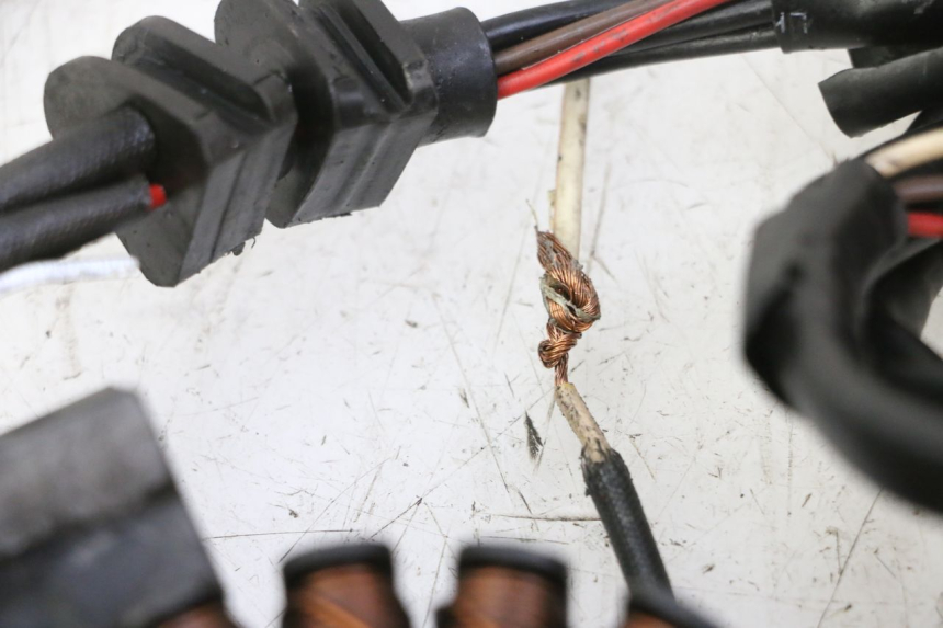 photo de ESTATOR PIAGGIO MP3 RL 250 (2007 - 2010)