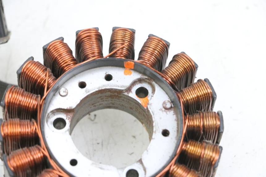 photo de STATOR DAELIM S1 125 (2007 - 2016) - Otra vista del artículo