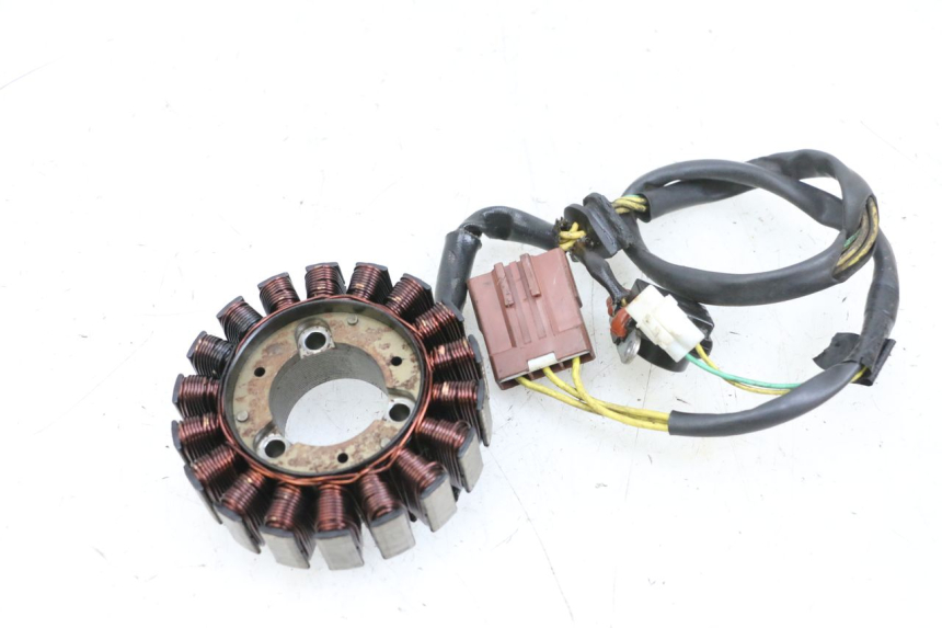 photo de STATOR PEUGEOT SATELIS 125 (2010 - 2012) - Marcados y referencias originales
