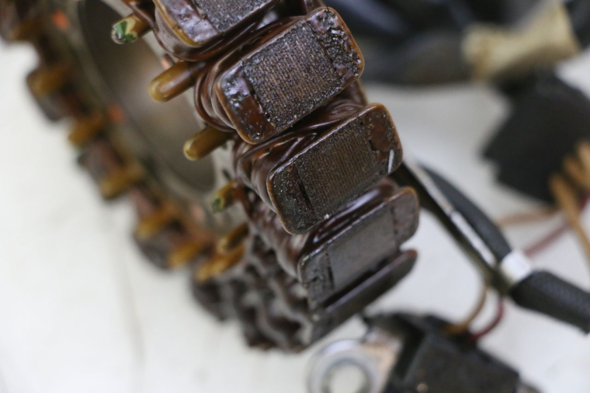 photo de STATOR YAMAHA X-MAX XMAX 125 (2010 - 2014)