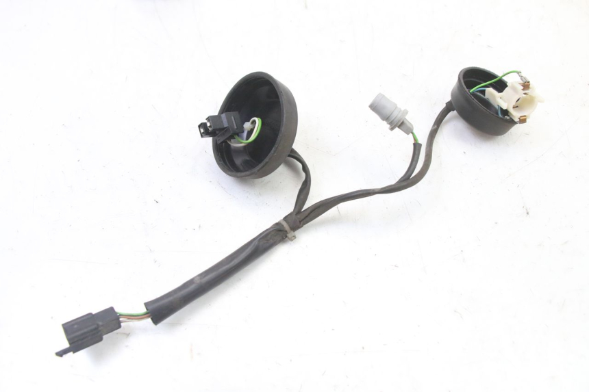 photo de PORTALAMPARAS PEUGEOT SATELIS COMPRESSOR K15 125 (2006 - 2009)