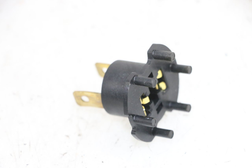 photo de PORTALAMPARAS YAMAHA TDM ABS 900 (2002 - 2014) - Detalle de la pieza