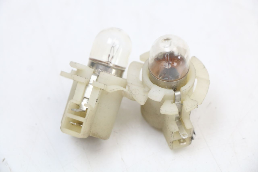photo de SOPORTE DE BOMBILLA PIAGGIO ZIP 2T 50 (2009 - 2019)