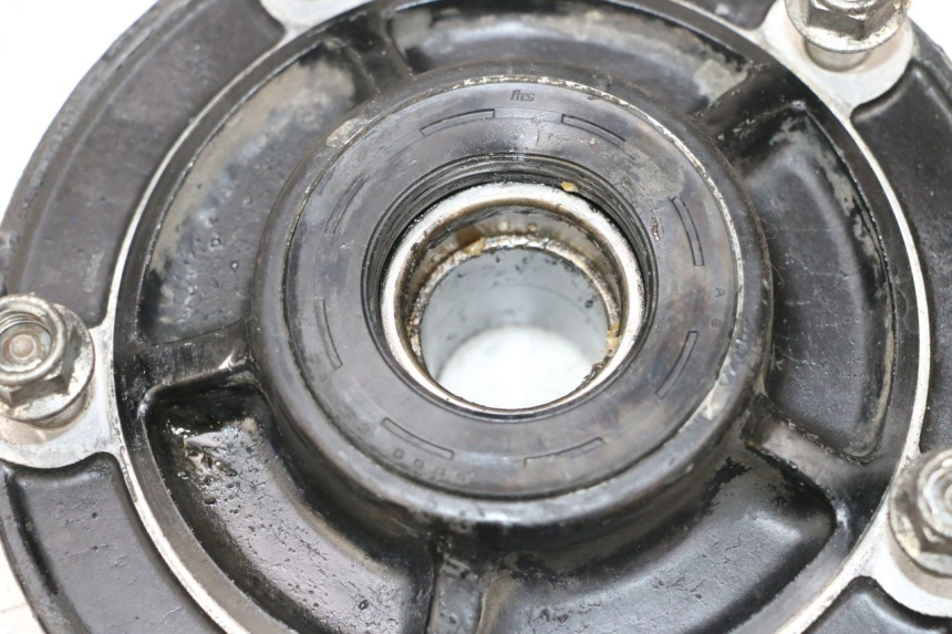 photo de CORONA SOPORTE SUZUKI GSXR GSX-R 1000 (2003 - 2004) - Otra perspectiva