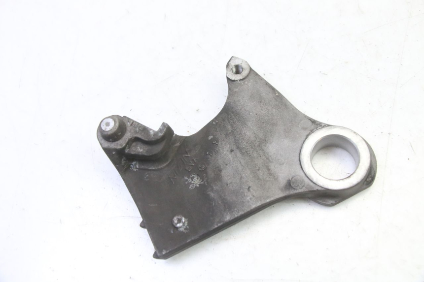 photo de SOPORTE PINZA TRASERO YAMAHA FZ6 FAZER S2 600 (2007 - 2011)