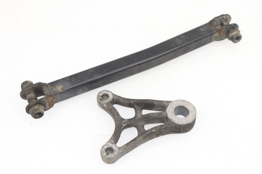 photo de SOPORTE PINZA TRASERO SUZUKI GS GSE 500 (2001 - 2003)