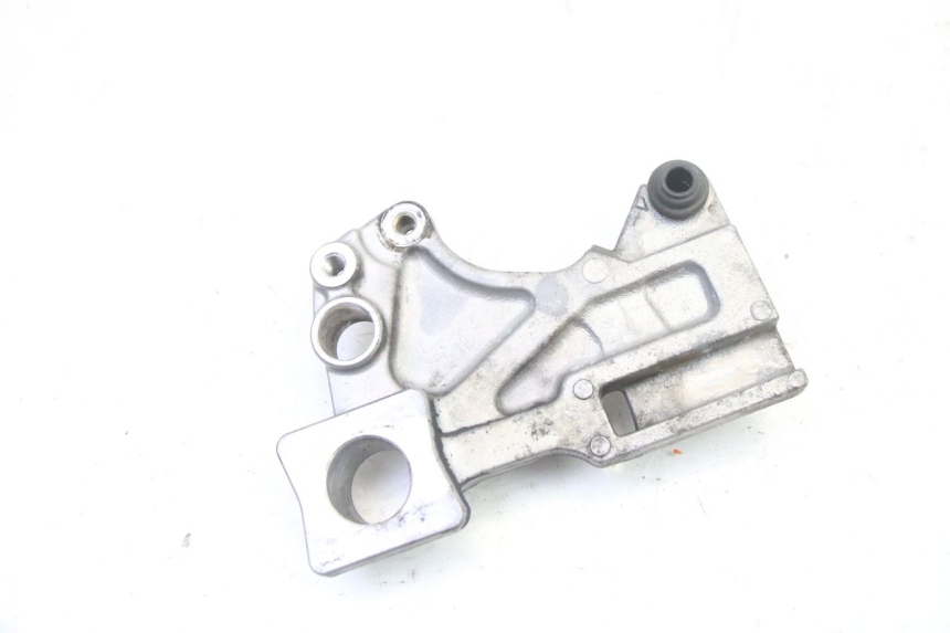 photo de SOPORTE PINZA TRASERO SUZUKI GSR 750 (2011 - 2017)