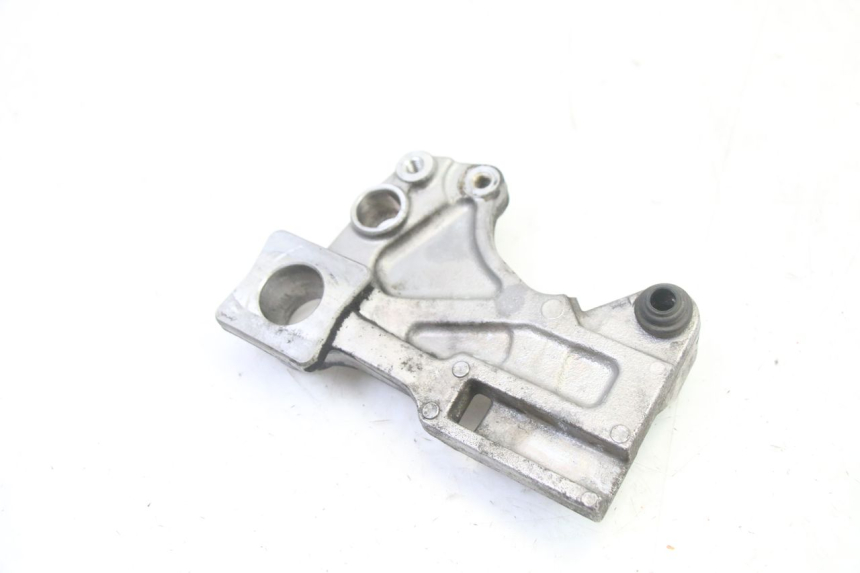 photo de SOPORTE PINZA TRASERO SUZUKI GSR 750 (2011 - 2017)
