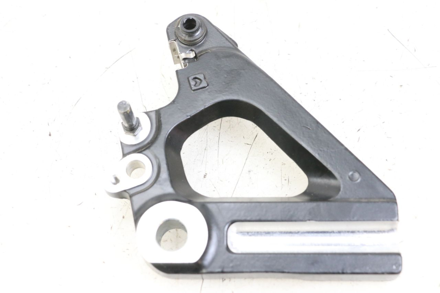 photo de SOPORTE PINZA TRASERO ROYAL ENFIELD CONTINENTAL GT 650 (2019 - 2024)