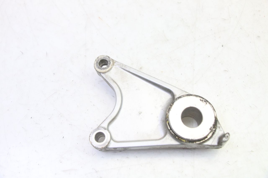 photo de SOPORTE PINZA TRASERO TRIUMPH SPRINT 900 (1995 - 1998)