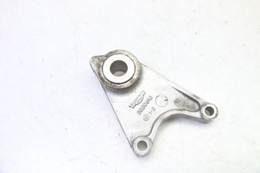 photo de SOPORTE PINZA TRASERO TRIUMPH SPRINT 900 (1995 - 1998)
