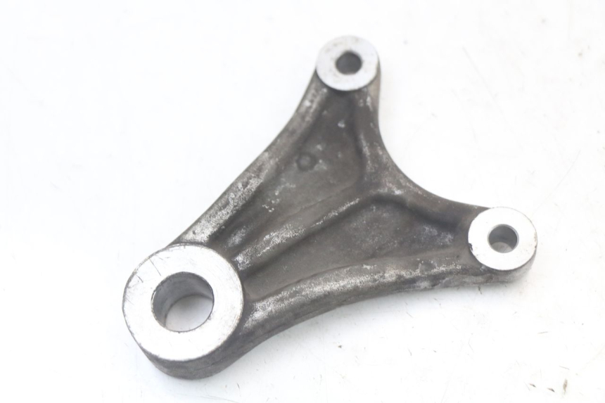 photo de SOPORTE PINZA TRASERO SUZUKI GS F 500 (2004 - 2007)