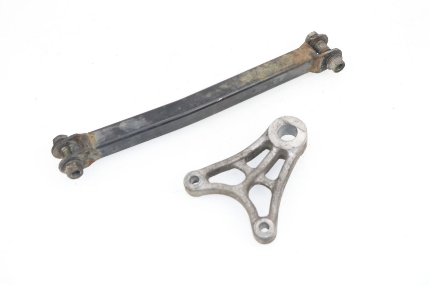 photo de SOPORTE PINZA TRASERO SUZUKI GS GSE 500 (2001 - 2003)