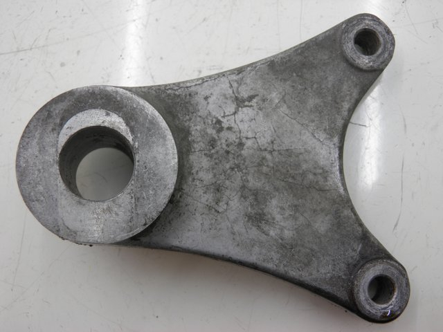 photo de SOPORTE PINZA TRASERO SUZUKI GSF N BANDIT 600 (1996 - 1999)