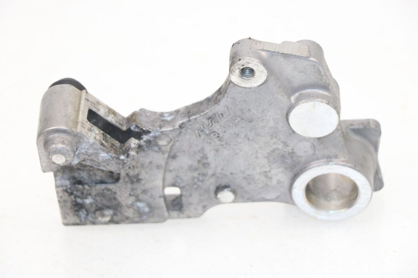 photo de SOPORTE PINZA TRASERO SUZUKI GSR 750 (2011 - 2017)