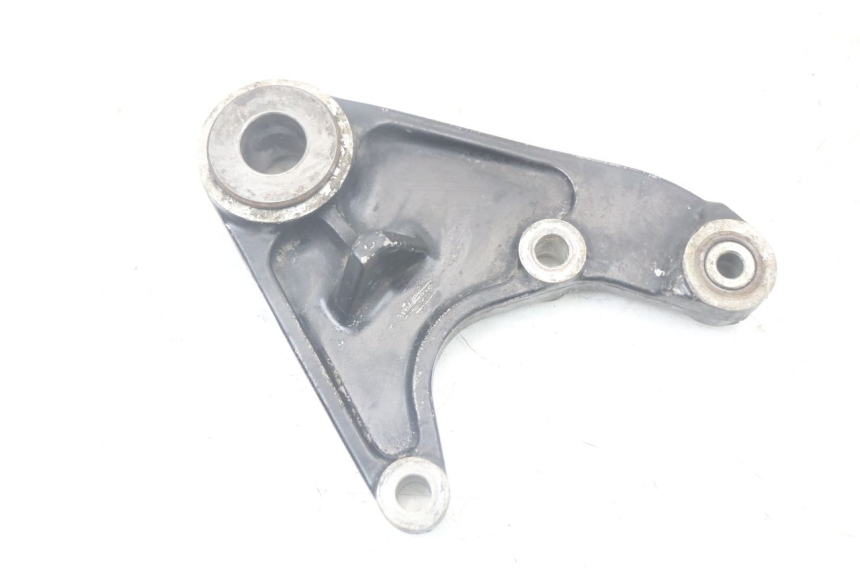 photo de SOPORTE PINZA DE FRENO TRASERO TRIUMPH SPEED TRIPLE T301 900 (1994 - 1996)