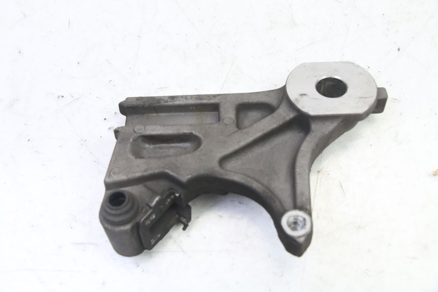 photo de SOPORTE PINZA TRASERO YAMAHA XJ6 ABS 600 (2008 - 2016)