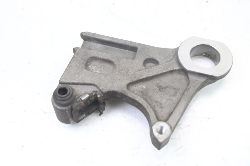 photo de SOPORTE PINZA TRASERO YAMAHA FZ6 FAZER S2 600 (2007 - 2011)