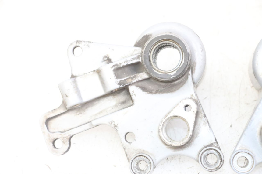 photo de SOPORTE PINZA DELANTERO PIAGGIO IE MP3 YOURBAN 300 (2011 - 2016)