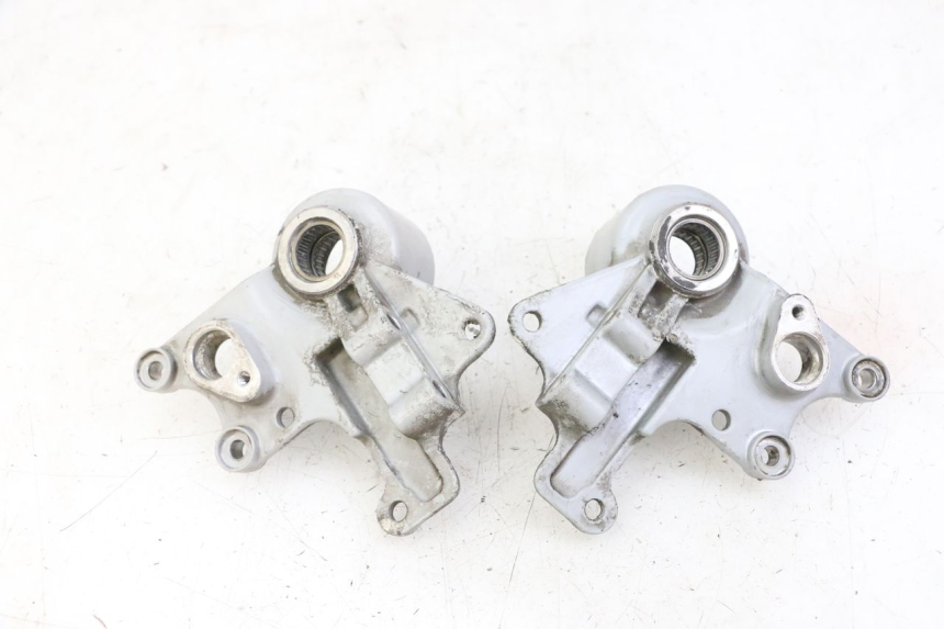 photo de SOPORTE PINZA DELANTERO PIAGGIO MP3 LT 400 (2007 - 2012)