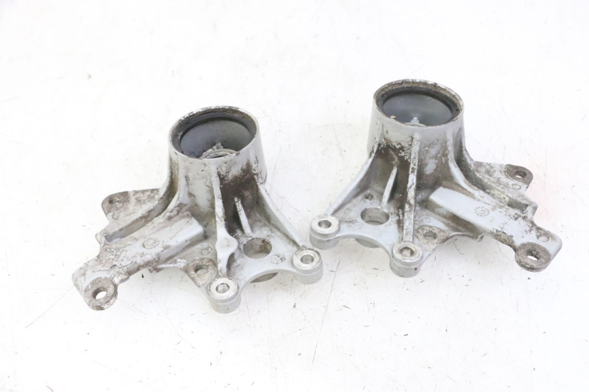 photo de SOPORTE PINZA DELANTERO PIAGGIO MP3 LT 400 (2007 - 2012)