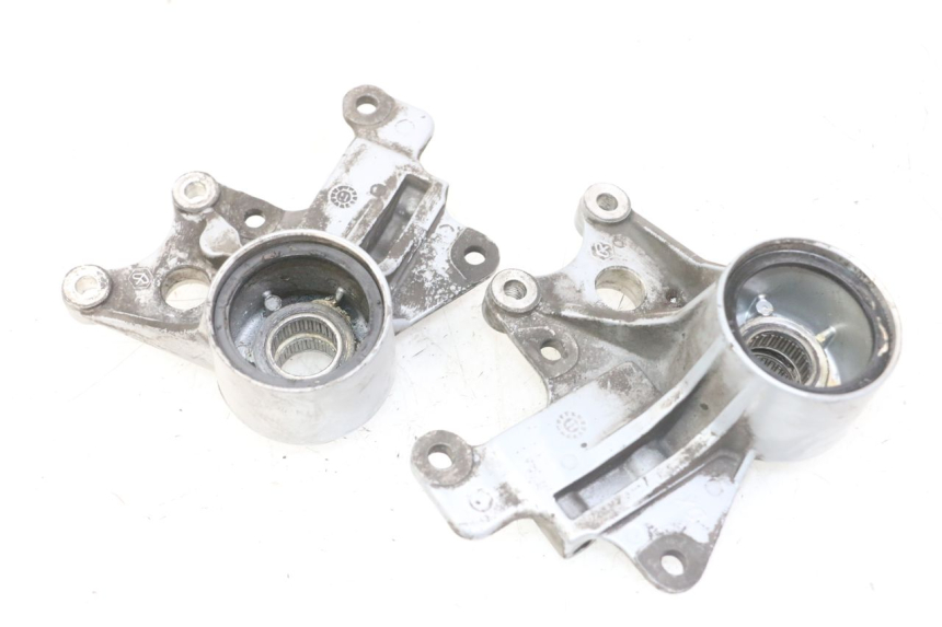 photo de SOPORTE DE PINZA DE FRENOS DELANTERA PIAGGIO MP3 LT 300 (2010 - 2016)