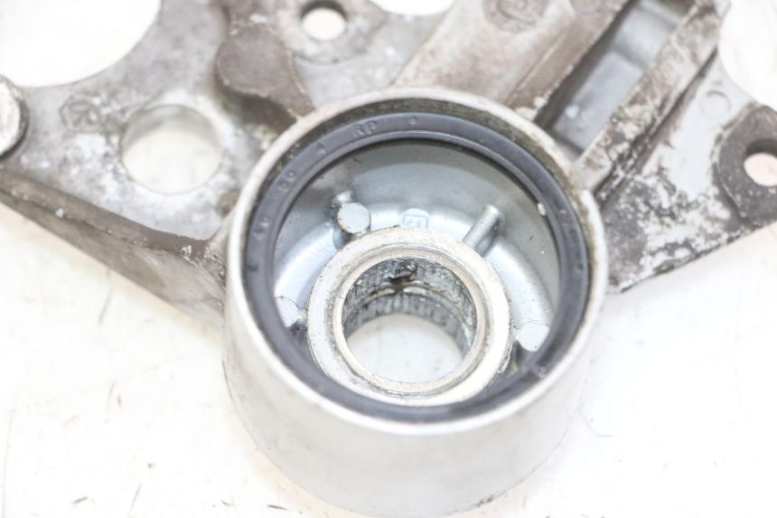 photo de SOPORTE PINZA DELANTERO PIAGGIO MP3 LT 300 (2010 - 2016)