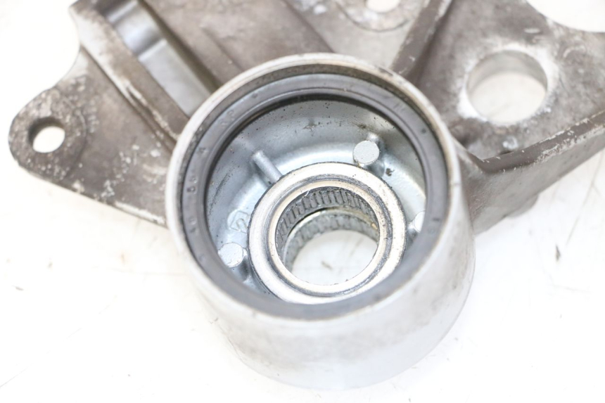 photo de SOPORTE PINZA DELANTERO PIAGGIO MP3 LT 300 (2010 - 2016)