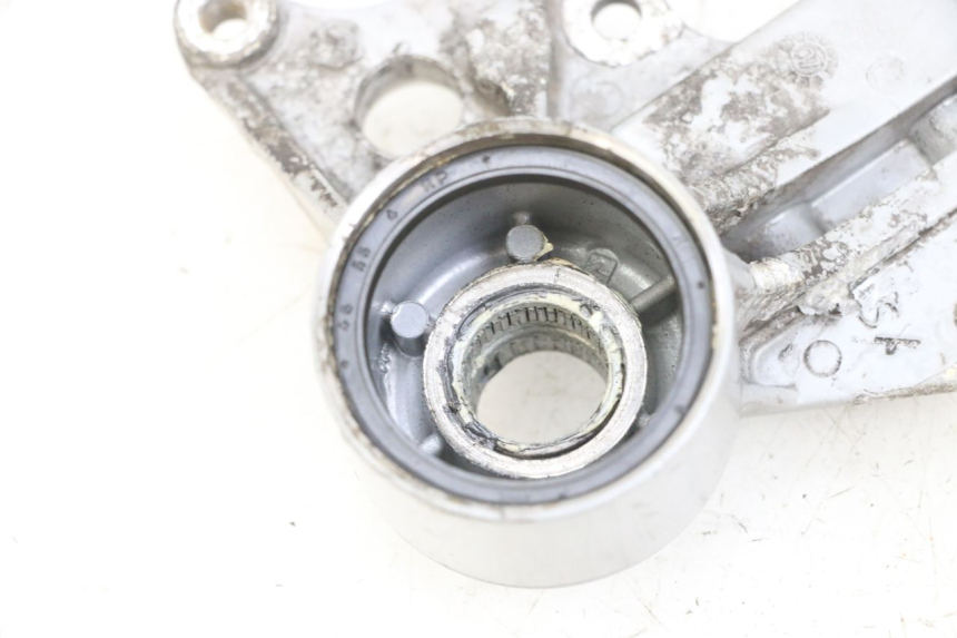 photo de SOPORTE PINZA DELANTERO PIAGGIO MP3 LT 400 (2007 - 2012) - Detalles de los puntos de fijación