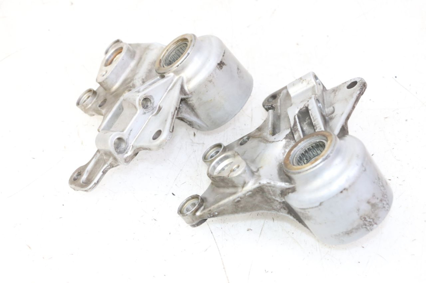 photo de SOPORTE PINZA DELANTERO PIAGGIO MP3 500 (2011 - 2015)