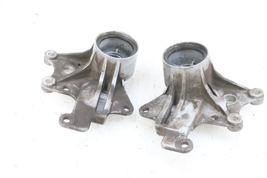 photo de SOPORTE PINZA DELANTERO PIAGGIO MP3 125 (2006 - 2014)