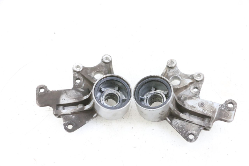 photo de SOPORTE PINZA DELANTERO PIAGGIO MP3 125 (2006 - 2014)