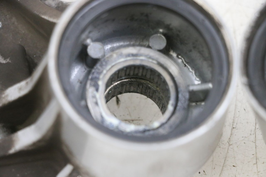 photo de SOPORTE PINZA DELANTERO PIAGGIO MP3 125 (2006 - 2014)