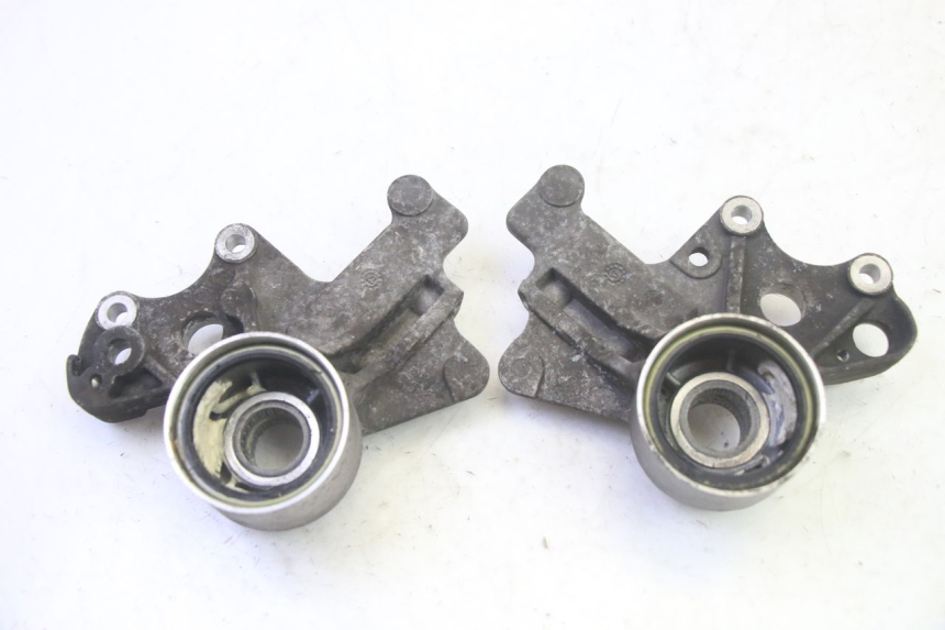 photo de SOPORTE PINZA DELANTERO PIAGGIO MP3 500 (2016 - 2018) - Vista general del producto