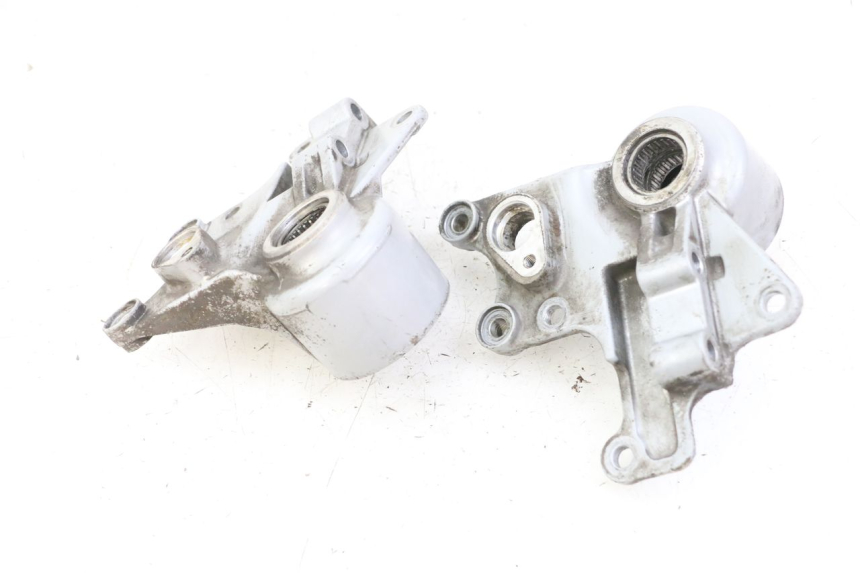 photo de SOPORTE PINZA DELANTERO PIAGGIO MP3 125 (2006 - 2014)