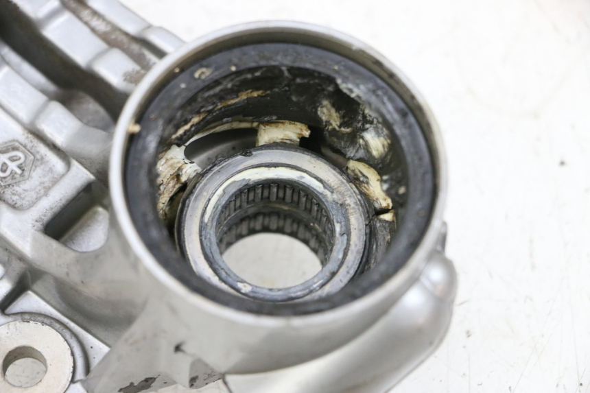 photo de SOPORTE PINZA DELANTERO PIAGGIO VESPA GTS SUPER IE 125 (2009 - 2016) - Vista general del producto