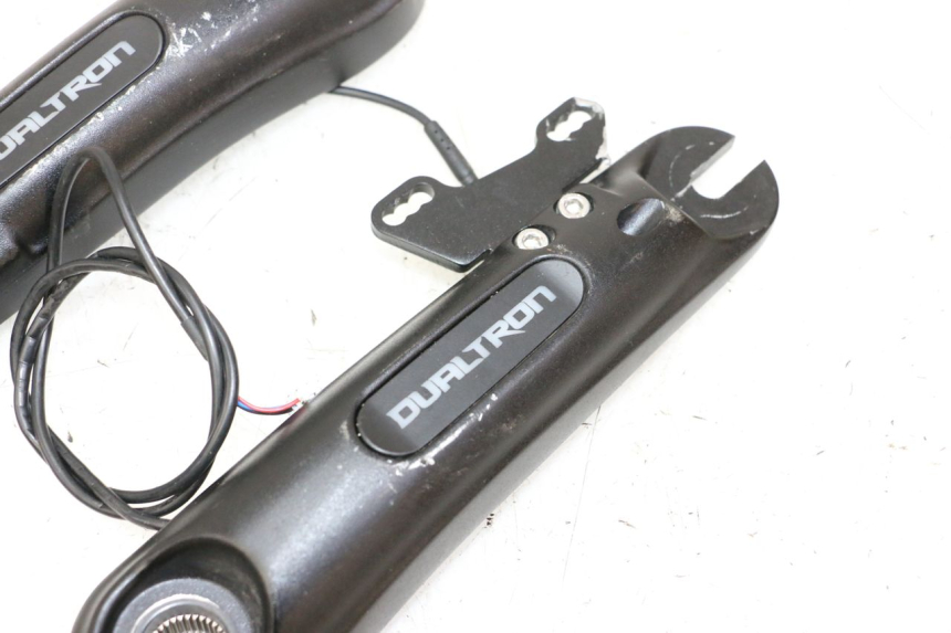 photo de SOPORTE DE PINZA DE FRENOS DELANTERA DUALTRON VICTOR LIMITED 1