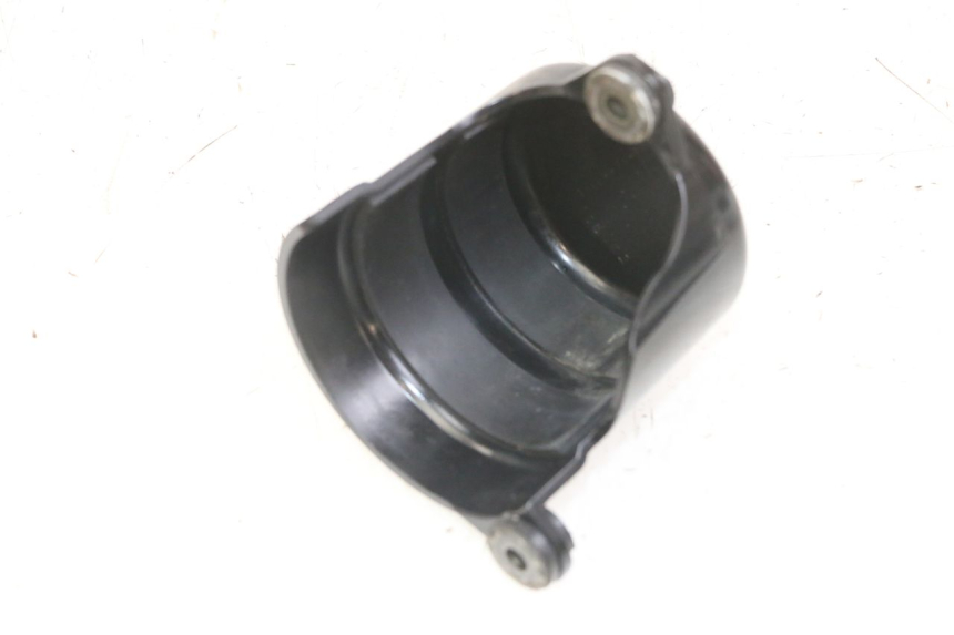 photo de SOPORTE FILTRO ACEITE HONDA CB R 1000 (2018 - 2023)