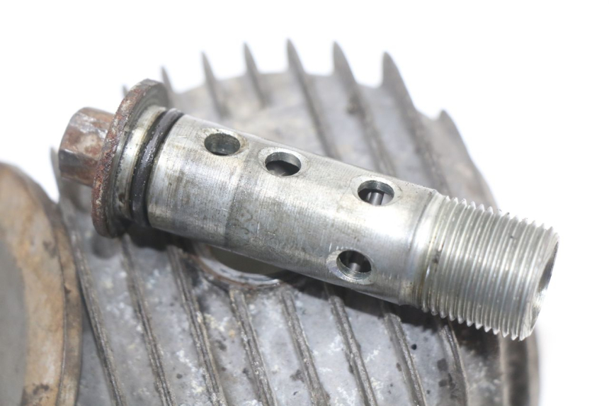 photo de SOPORTE FILTRO ACEITE YAMAHA XJ F 900 (1983 - 1994)