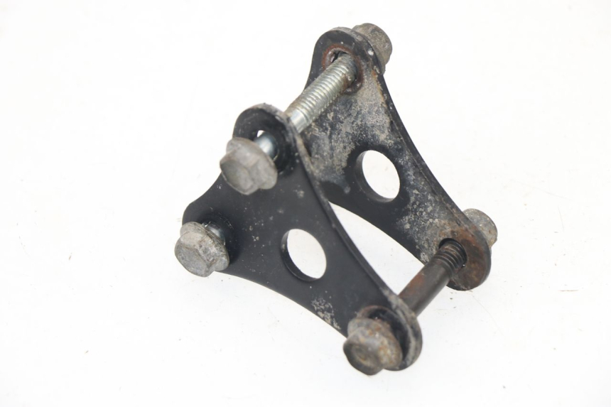 photo de SOPORTE MOTOR SUZUKI DR DJEBEL 600 (1985 - 1990)