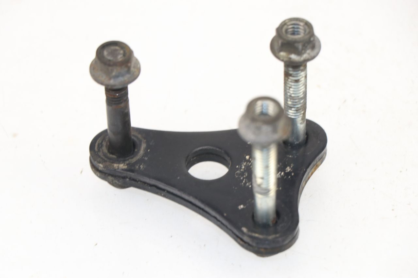 photo de SOPORTE MOTOR SUZUKI DR DJEBEL 600 (1985 - 1990)