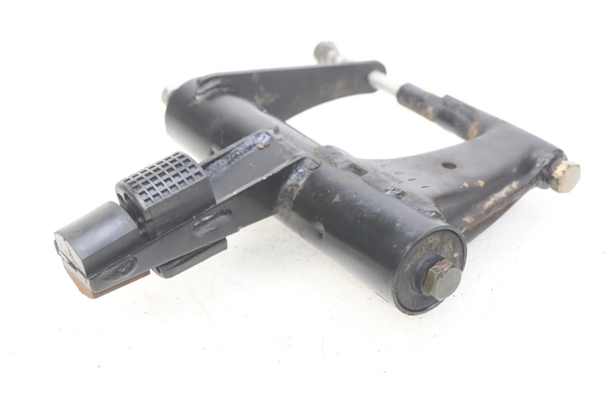 photo de SOPORTE DEL MOTOR PIAGGIO FLY 2T 50 (2004 - 2017)