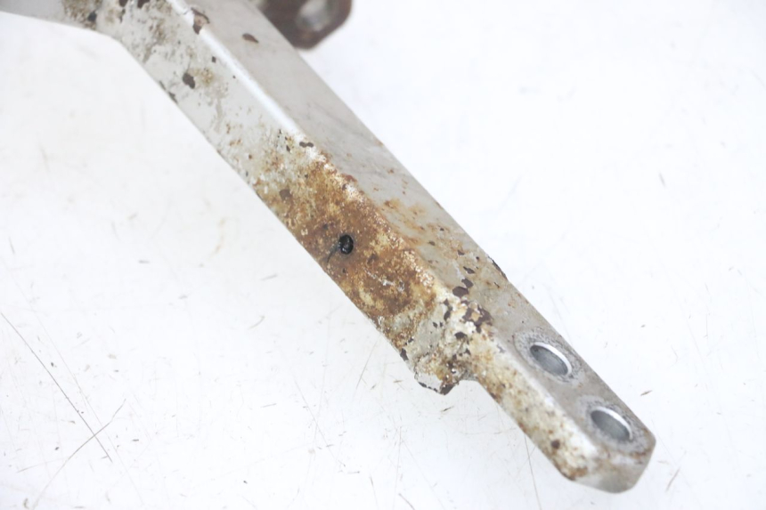 photo de SOPORTE MOTOR SUZUKI GS GSE 500 (2001 - 2003) - Zoom estado de uso