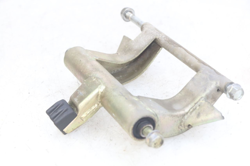 photo de SOPORTE DEL MOTOR HONDA SCV LEAD 100 (2003 - 2007)