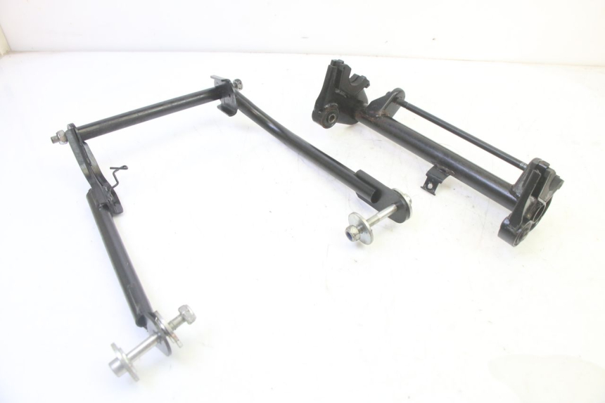 photo de SOPORTE DEL MOTOR PEUGEOT KISBEE 2T 50 (2010 - 2017)