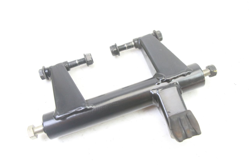 photo de SOPORTE DEL MOTOR PEUGEOT KISBEE 4T 50 (2018 - 2022)