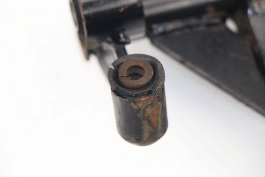 photo de SOPORTE DEL MOTOR KYMCO AGILITY 4T 50 (2005 - 2018)